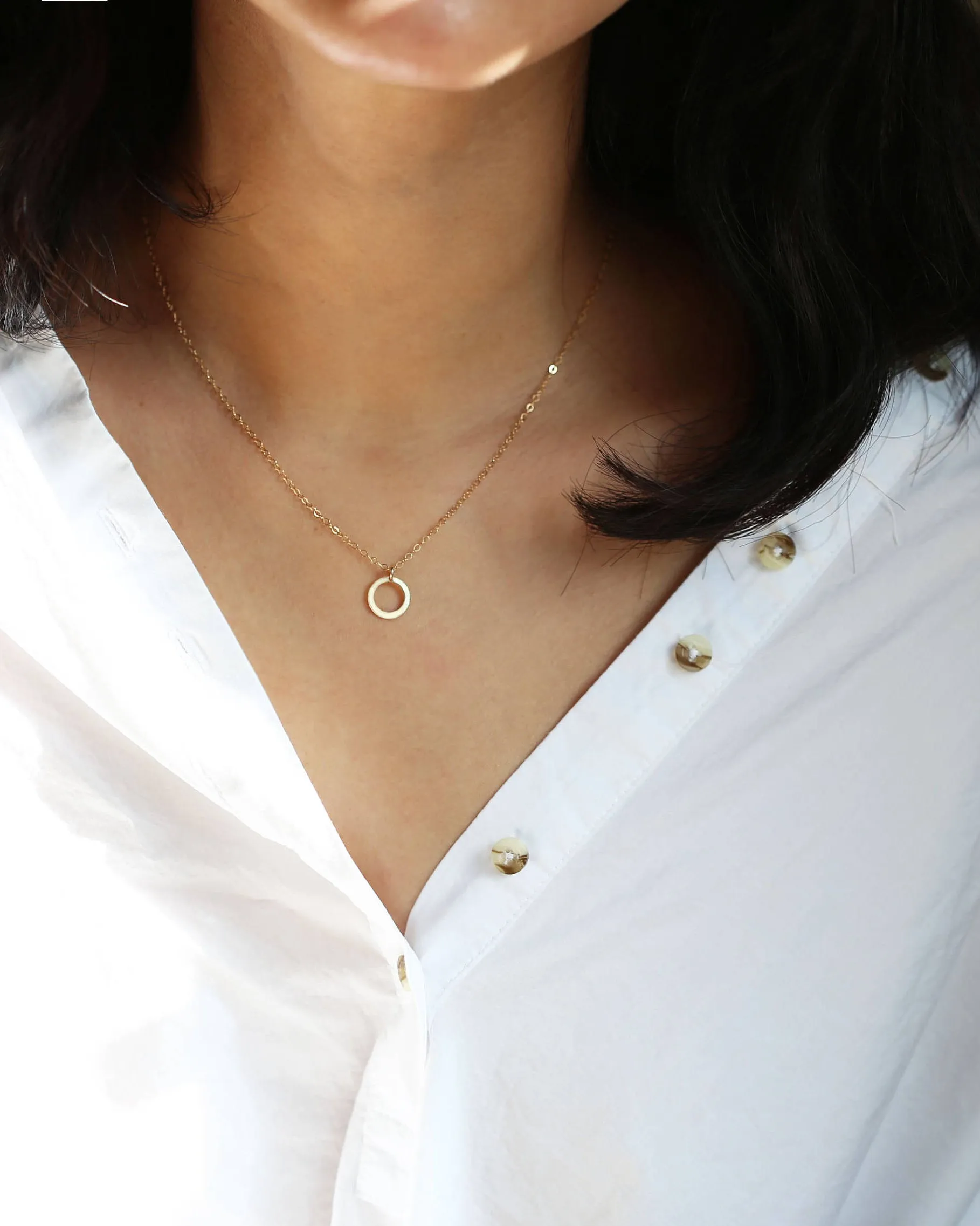 14k Thin Circle Necklace