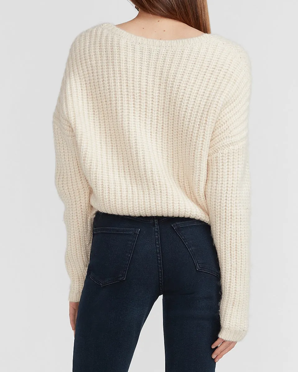 Chunky Knit V-Neck Sweater in Oatmeal