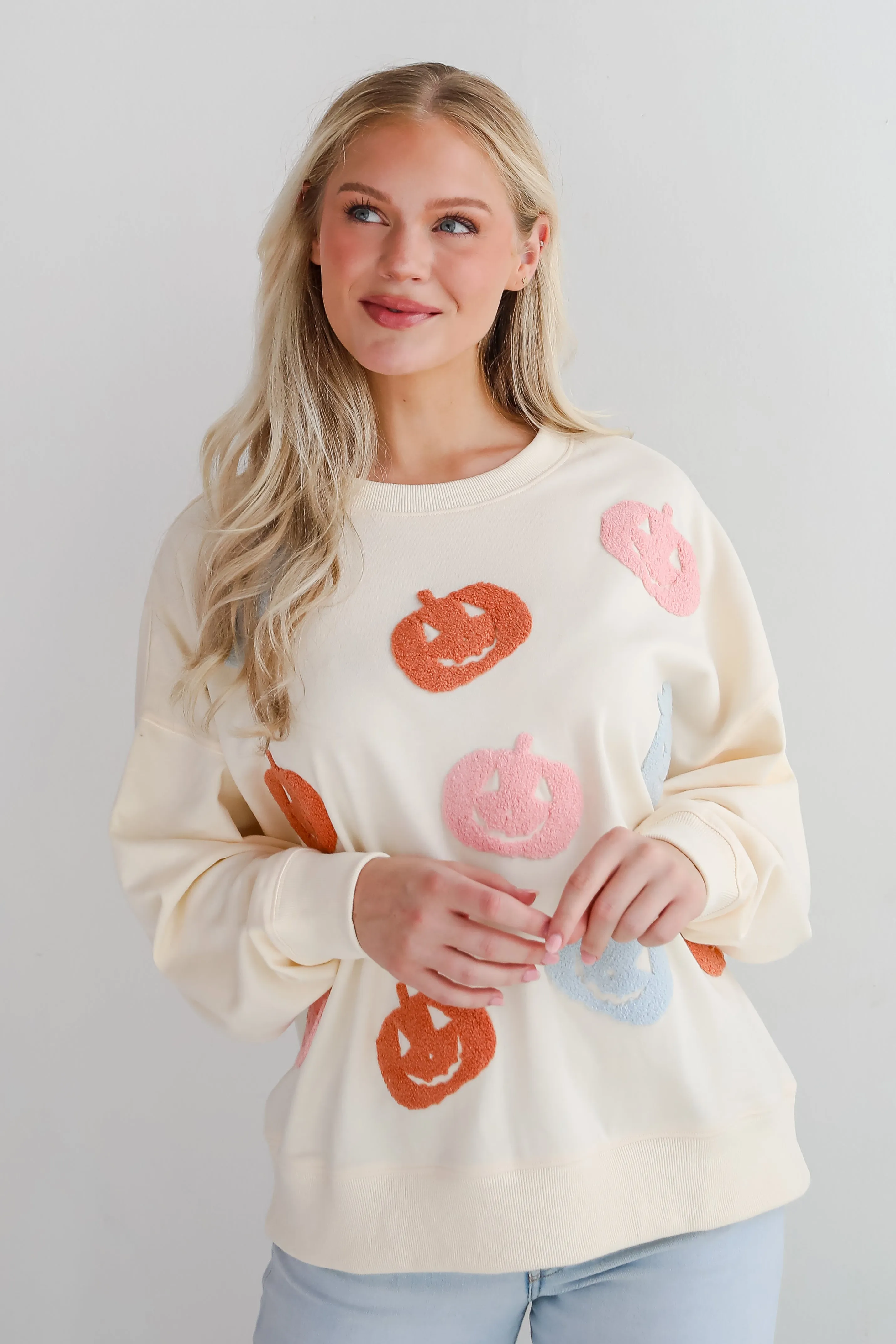 FINAL SALE - Spooky Season Cream Pumpkin Pullover